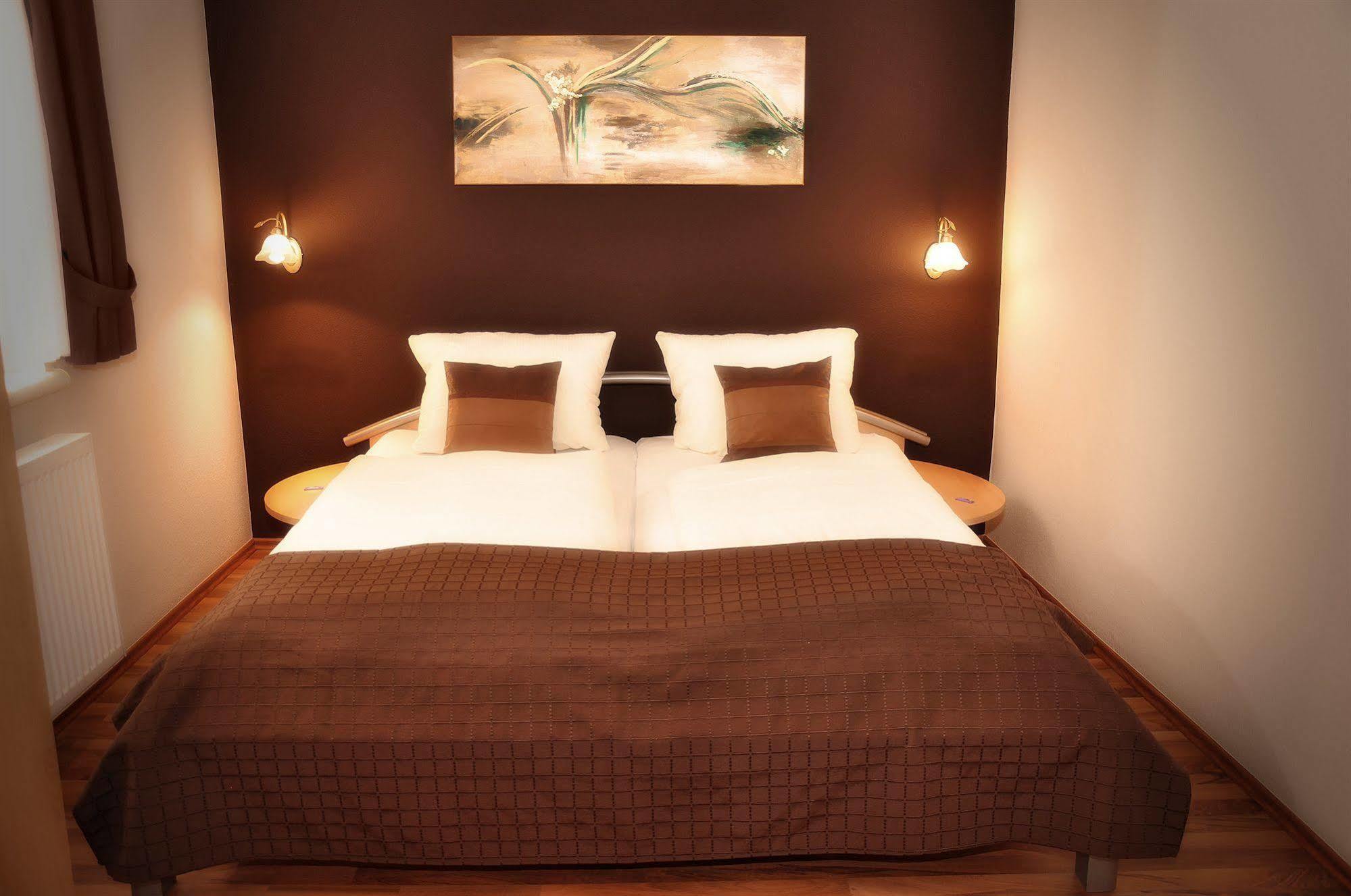 Apartment-Hotel New Angela Bad Kissingen Buitenkant foto